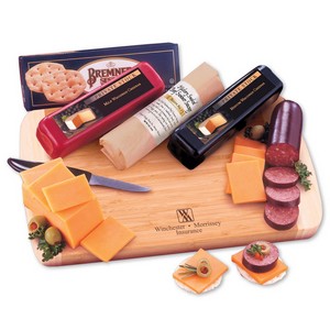 Wisconsin Variety Package - Cheese, Sausage and Crackers 