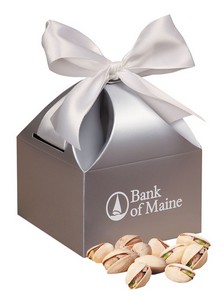 Jumbo California Pistachios in Classic Treats Gift Box 