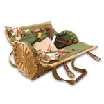 Verona Wine & Cheese Basket, (Pine Green with Nouveau Grape)