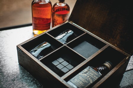 'Whiskey Box' Gift Set 