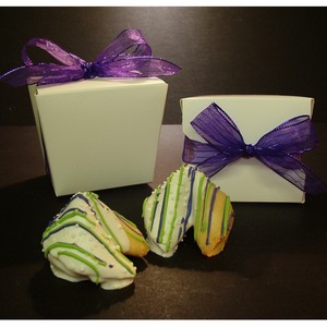 Custom Fortune Cookies in Take Out Cookie Pail 